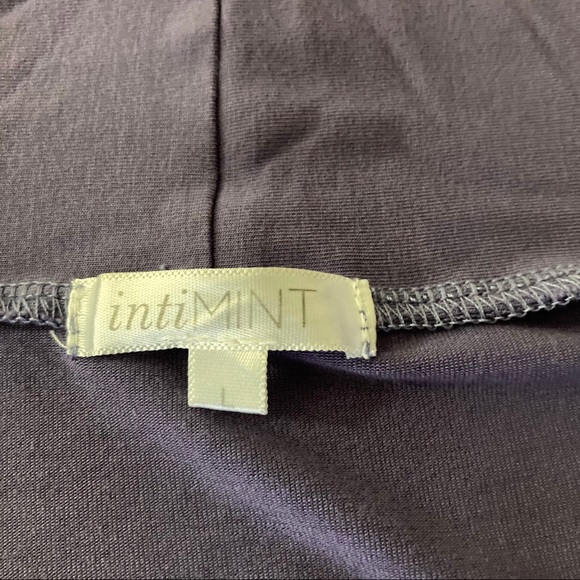 Intimint Robe - Picture 5 of 7